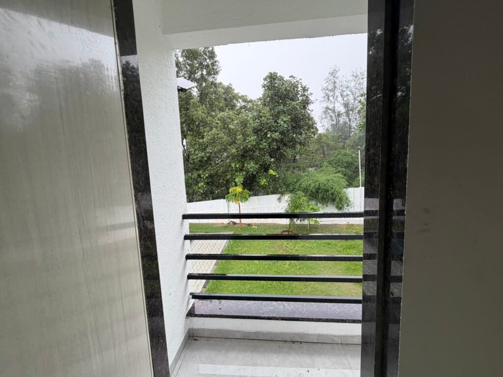 Nandan Villa Karjat, Bedroom 2 balcony