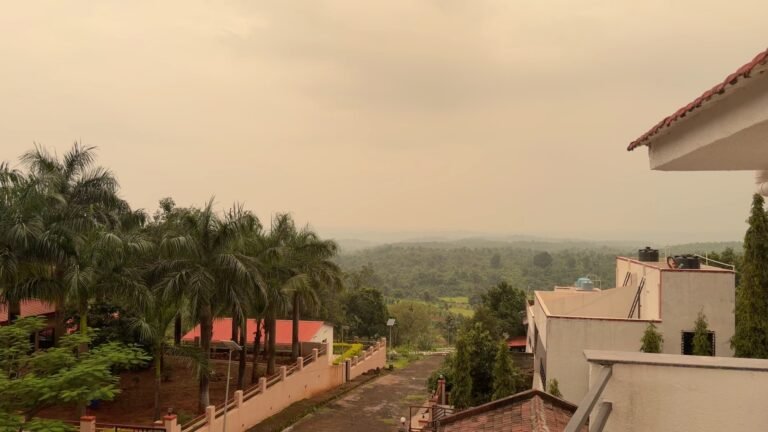 Nandan Villa, Karjat: Hills beyond the estate, from the balcony